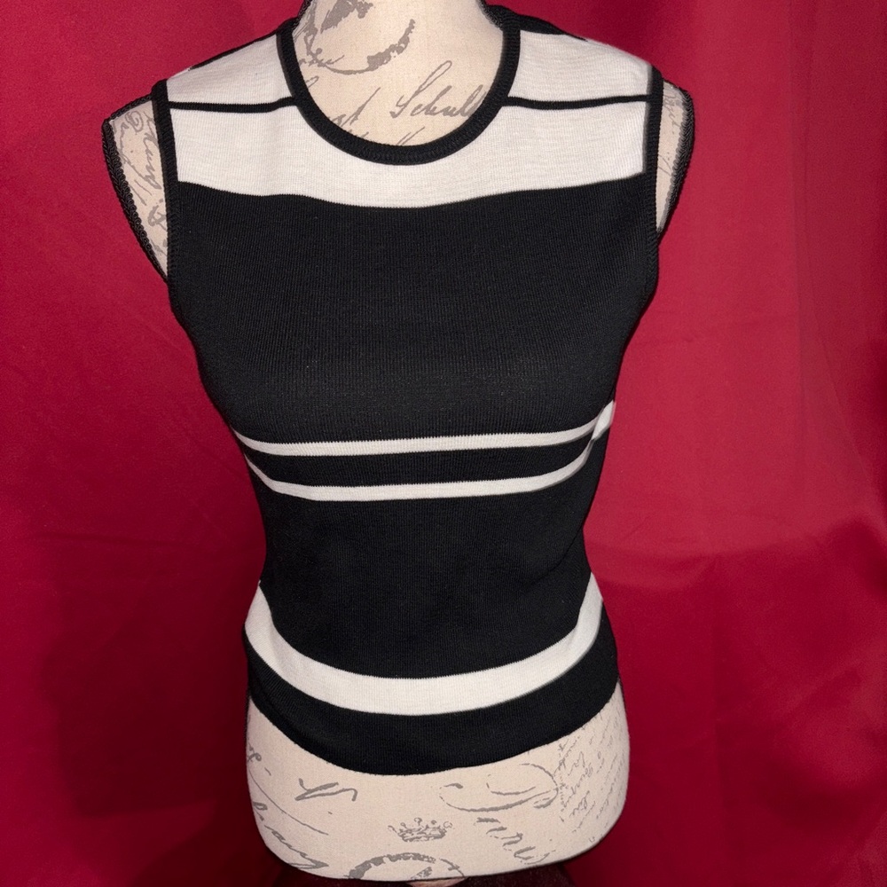 Black and White Sleeveless Top